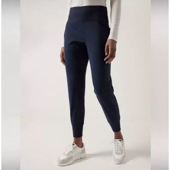 ✨Athleta Venice HIGH RISE Navy Sz Large Jogger✨ - Picture 3 of 9